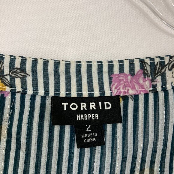 Torrid Harper size 2X Striped Floral Lurex Chiffon V Neck Button Popover Top - Picture 3 of 12